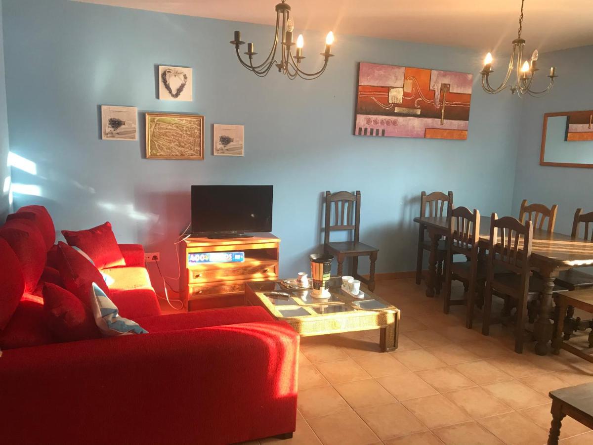 Casas Encinares * Narrillos de San Leonardo