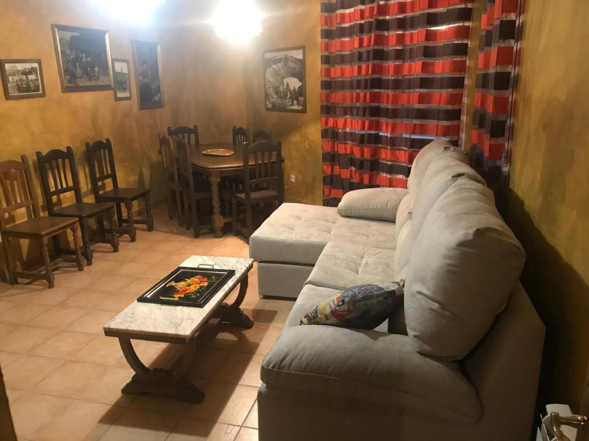 Holiday home Casas Encinares Narrillos de San Leonardo